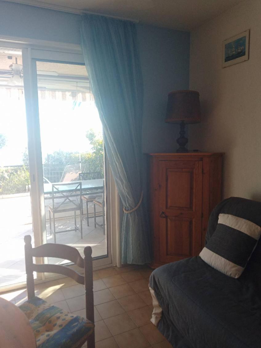 Residence Le Paradou Le Le Rayol-Canadel-sur-Mer Exteriör bild